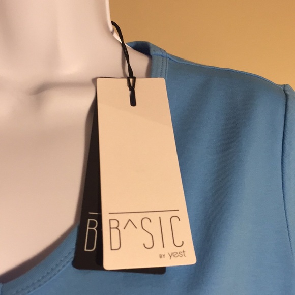 Basic By Yest Yemi Light Blue V-Neck T-Shirt Size 12 New with Tags - Picture 2 of 13